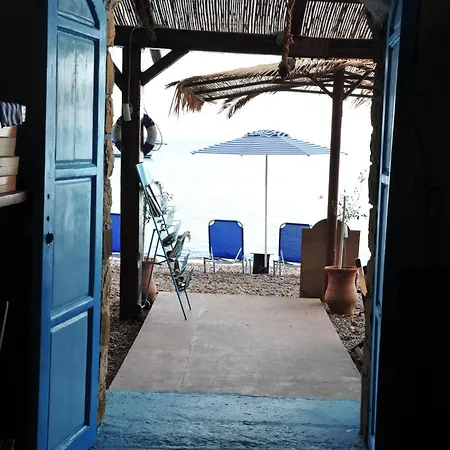 Beachfront Lampis Dolphin 4 * Skala