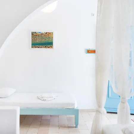 Semesterbostad Beachfront Lampis Dolphin 4 Skala